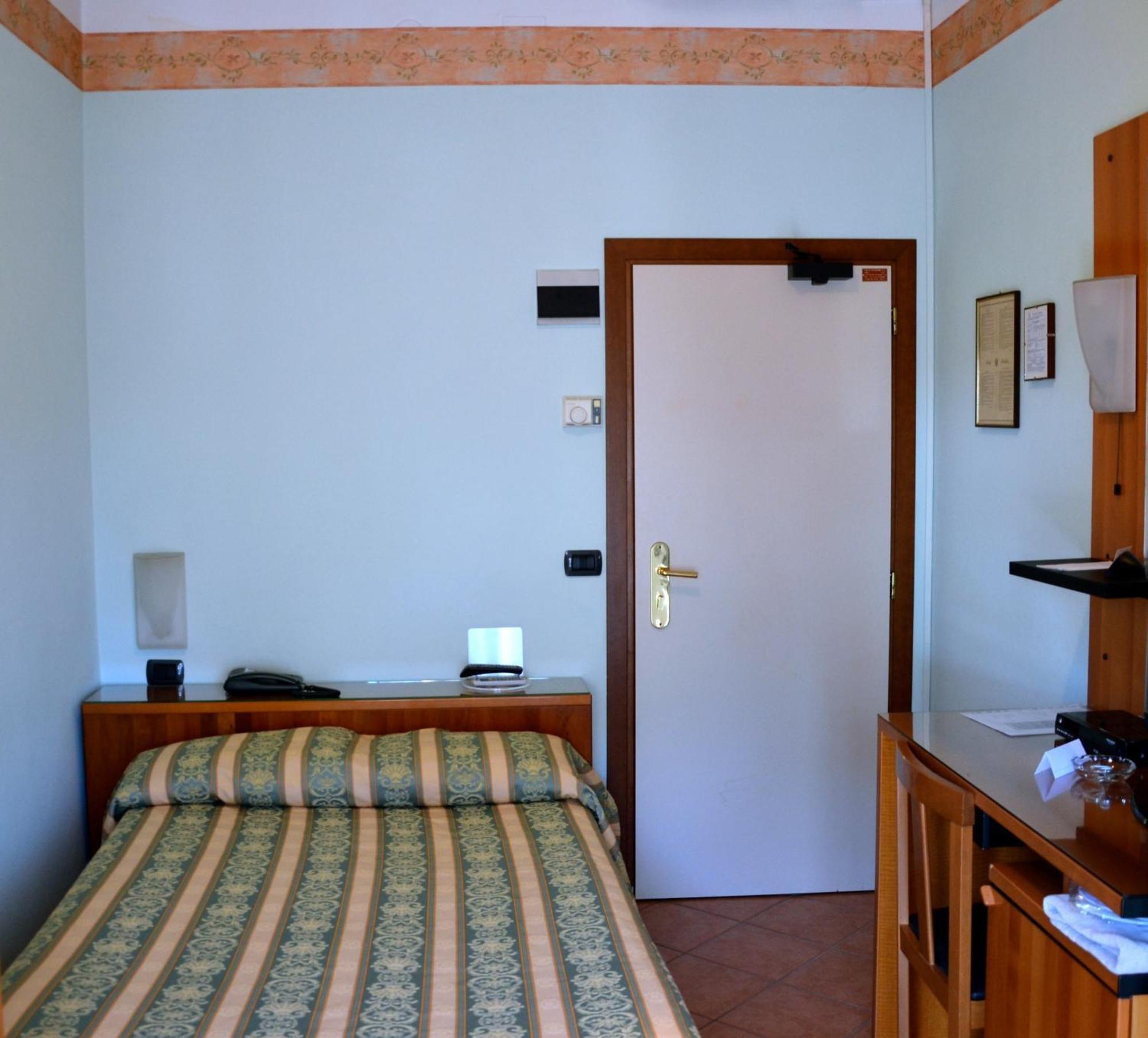 Hotel Aquila Castelfranco Emilia Værelse billede